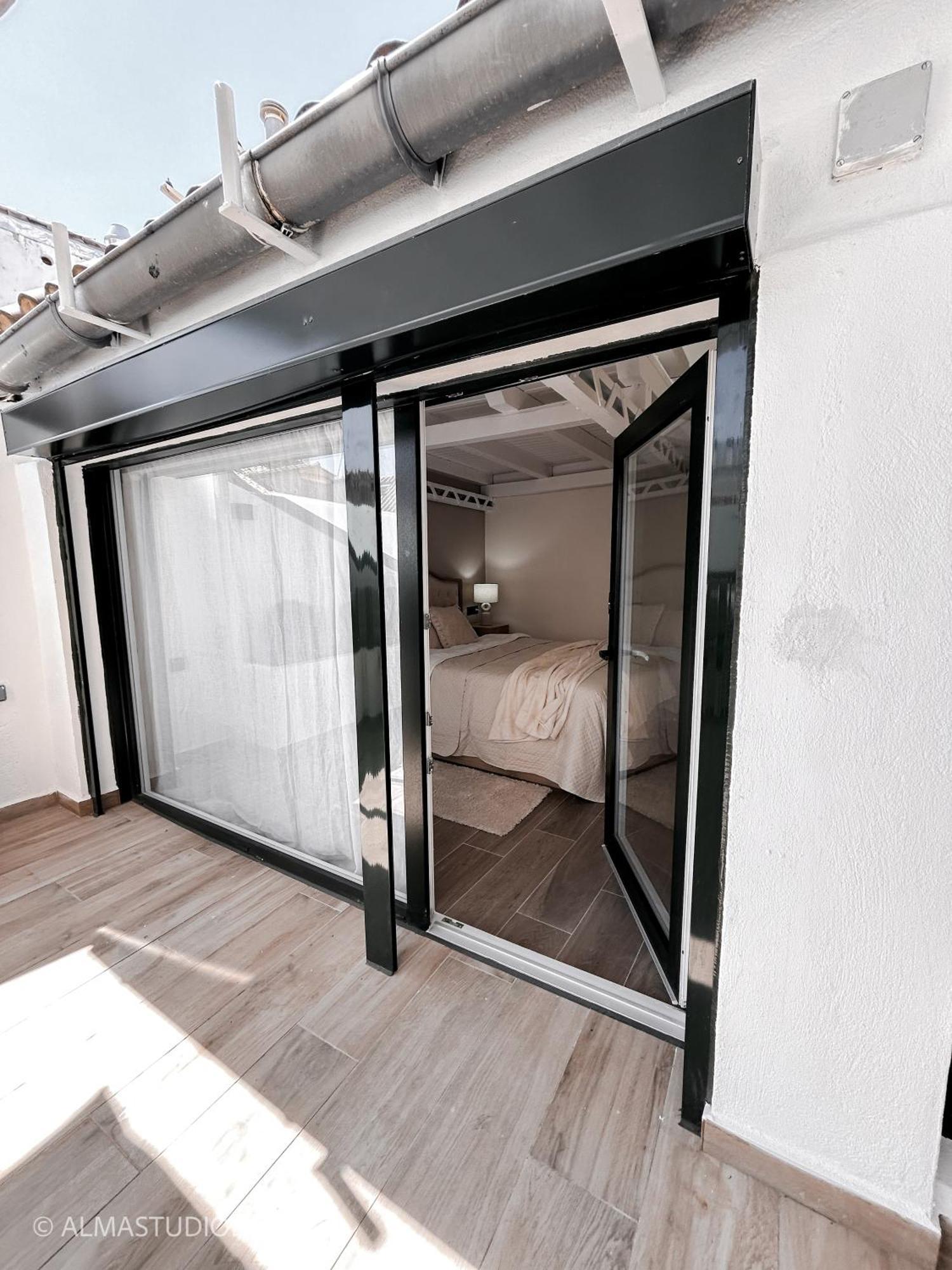 Apartamento Ático - loft en la C/ Fuencarral Madrid Exterior foto